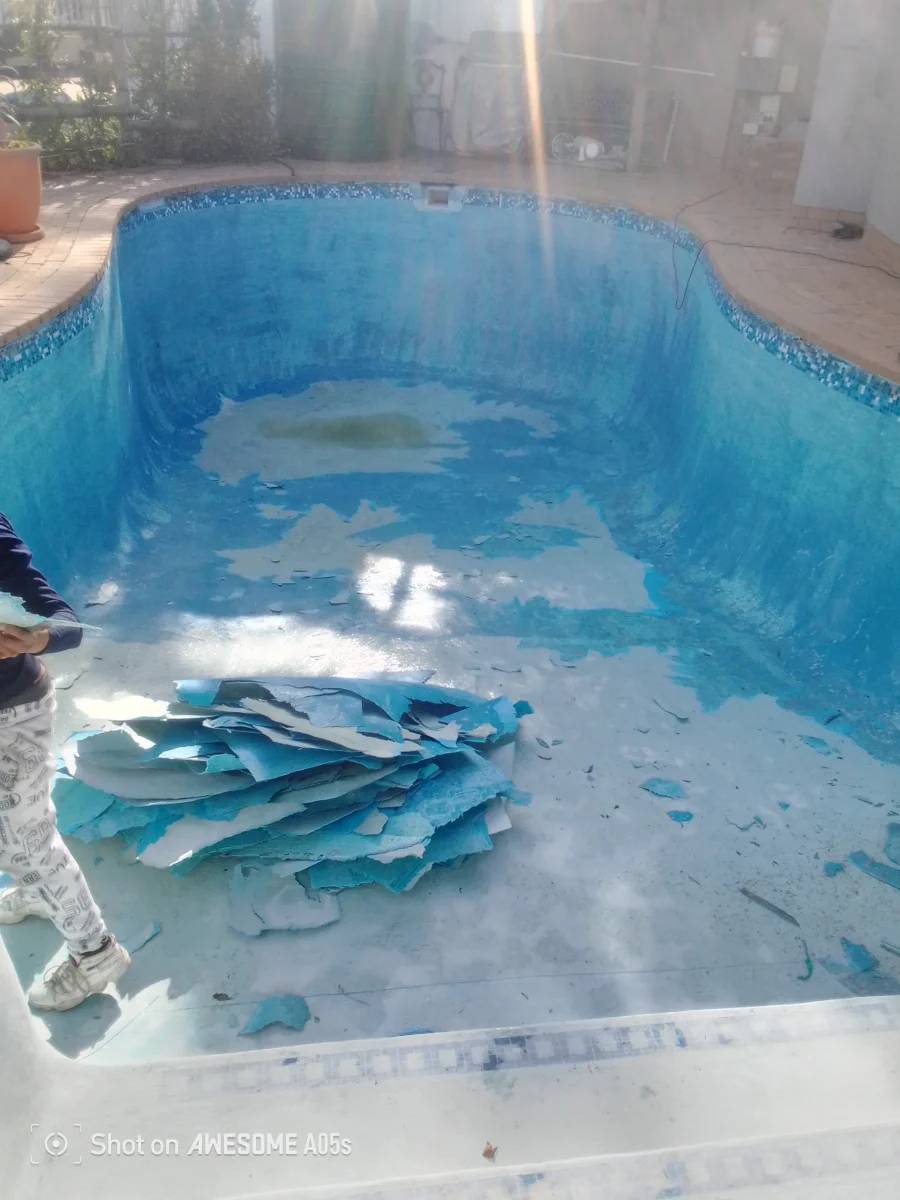 Pool lining project 8